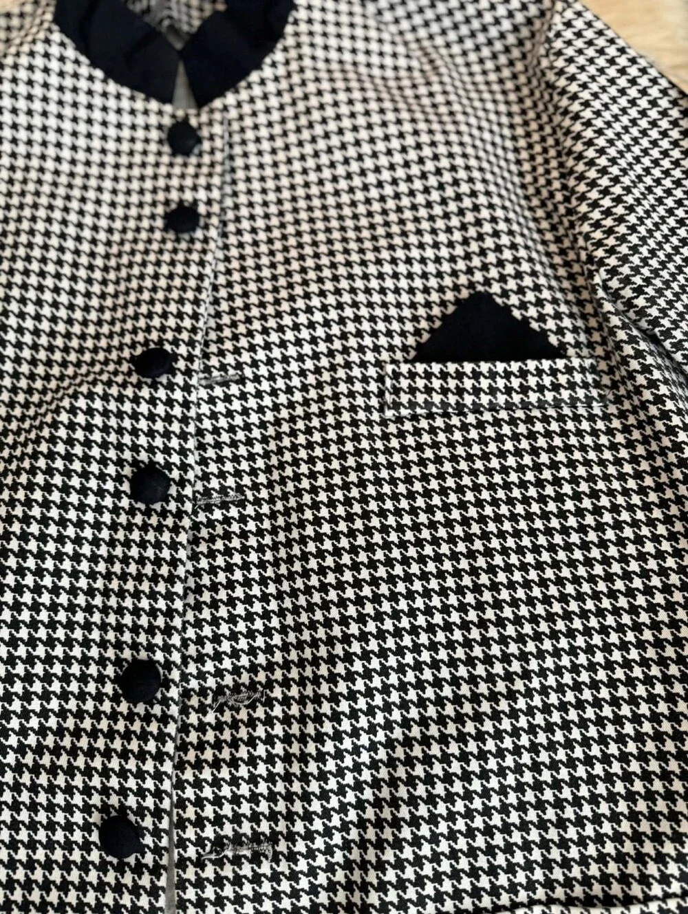 Vintage Handmade Houndstooth Mid-Length Coat with‎ Black Trim Women's Size Large
